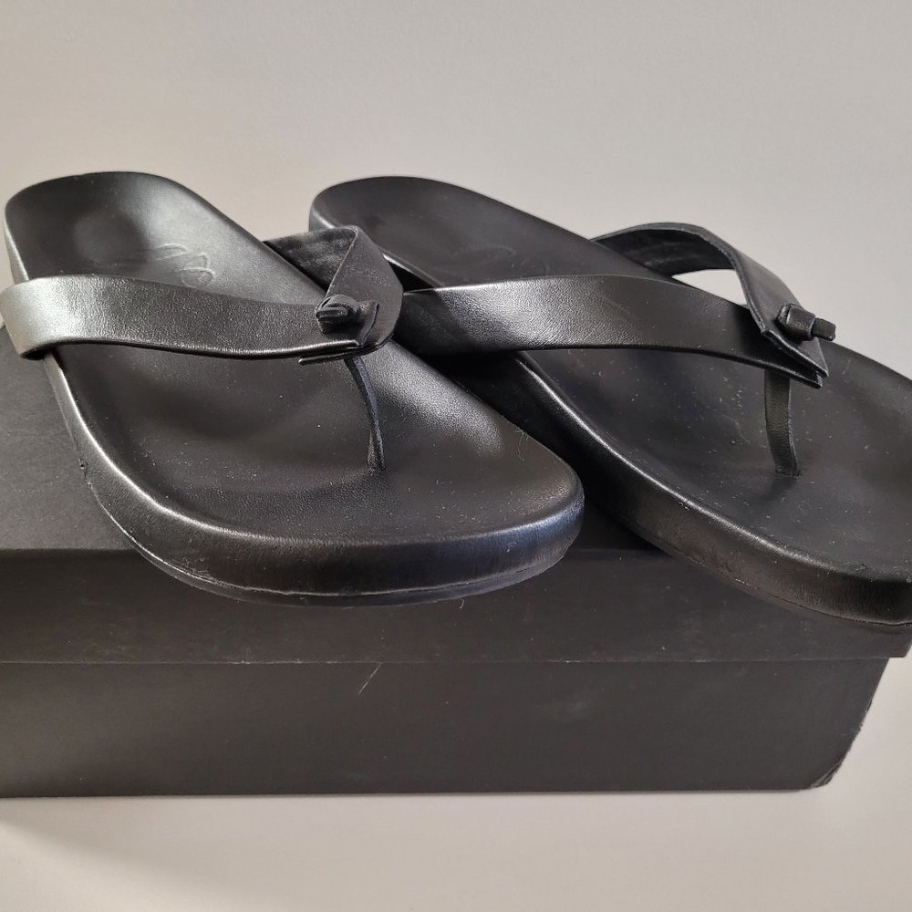 J Crew Pacific Leather Thong Sandal - Black